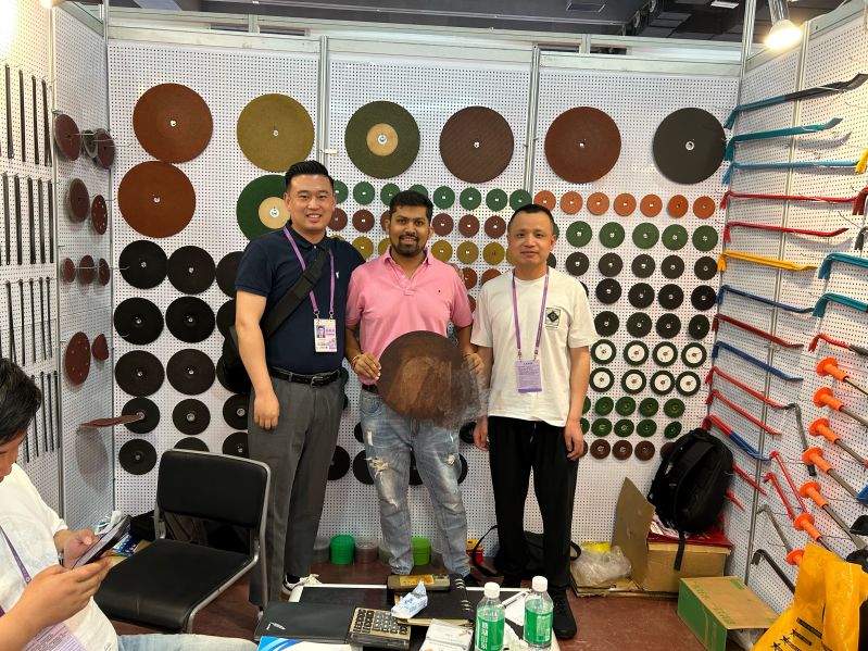 Cutting wheel exhibition and customers