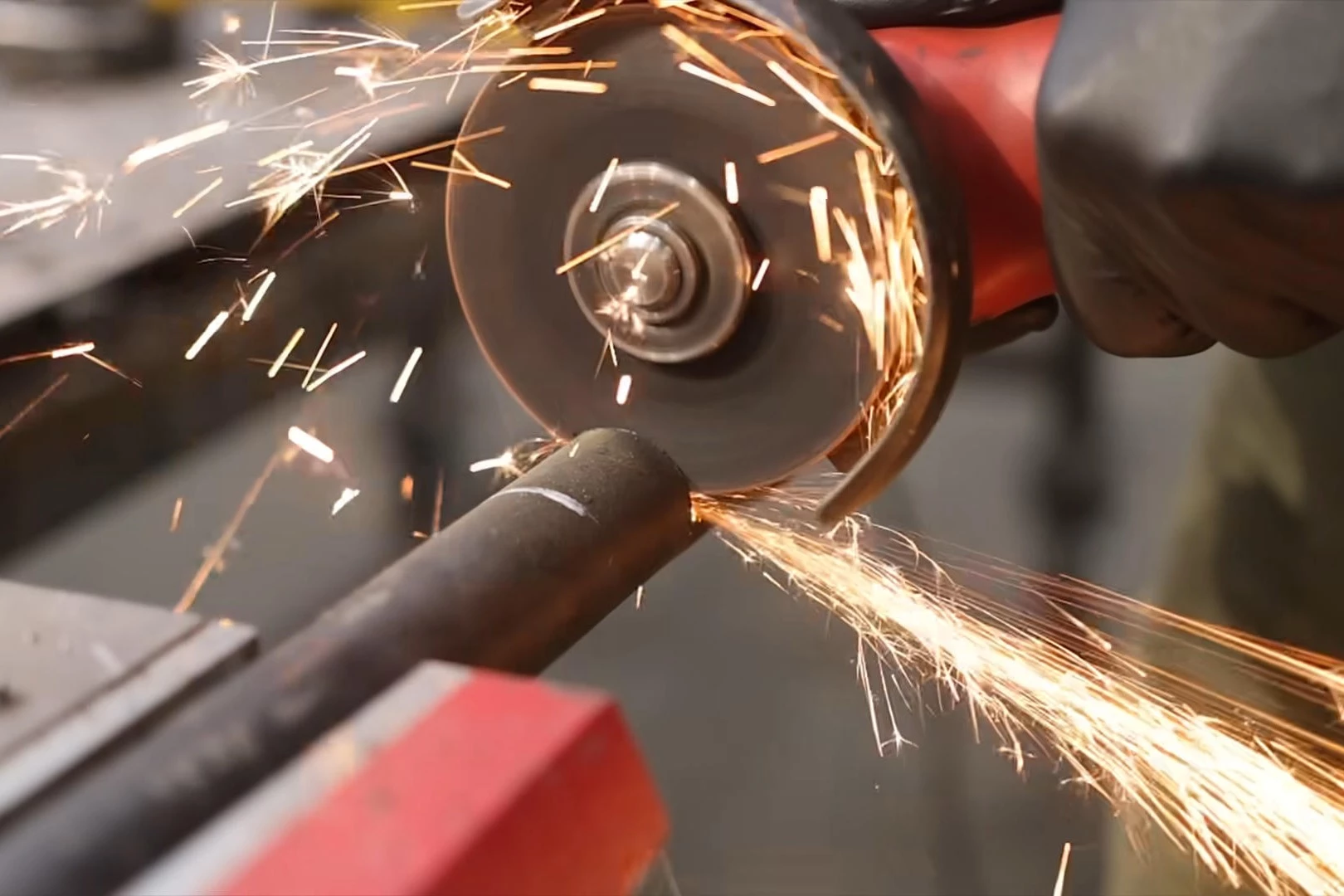 Cut Off Wheel VS Cutting Disc Cut Off Wheel VS Cutting Disc